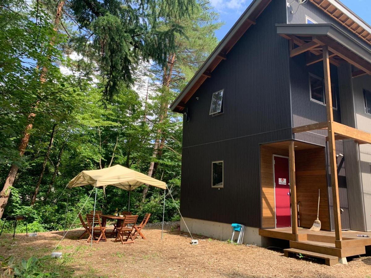 Kitsune Cottages Hakuba Bagian luar foto