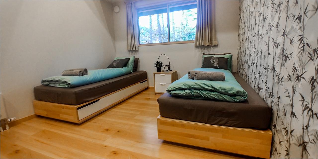 Kitsune Cottages Hakuba Bagian luar foto